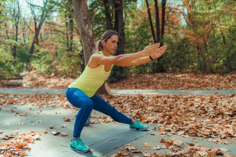 A Move You Should Do MONDAY – Kneeling Side Lunge
